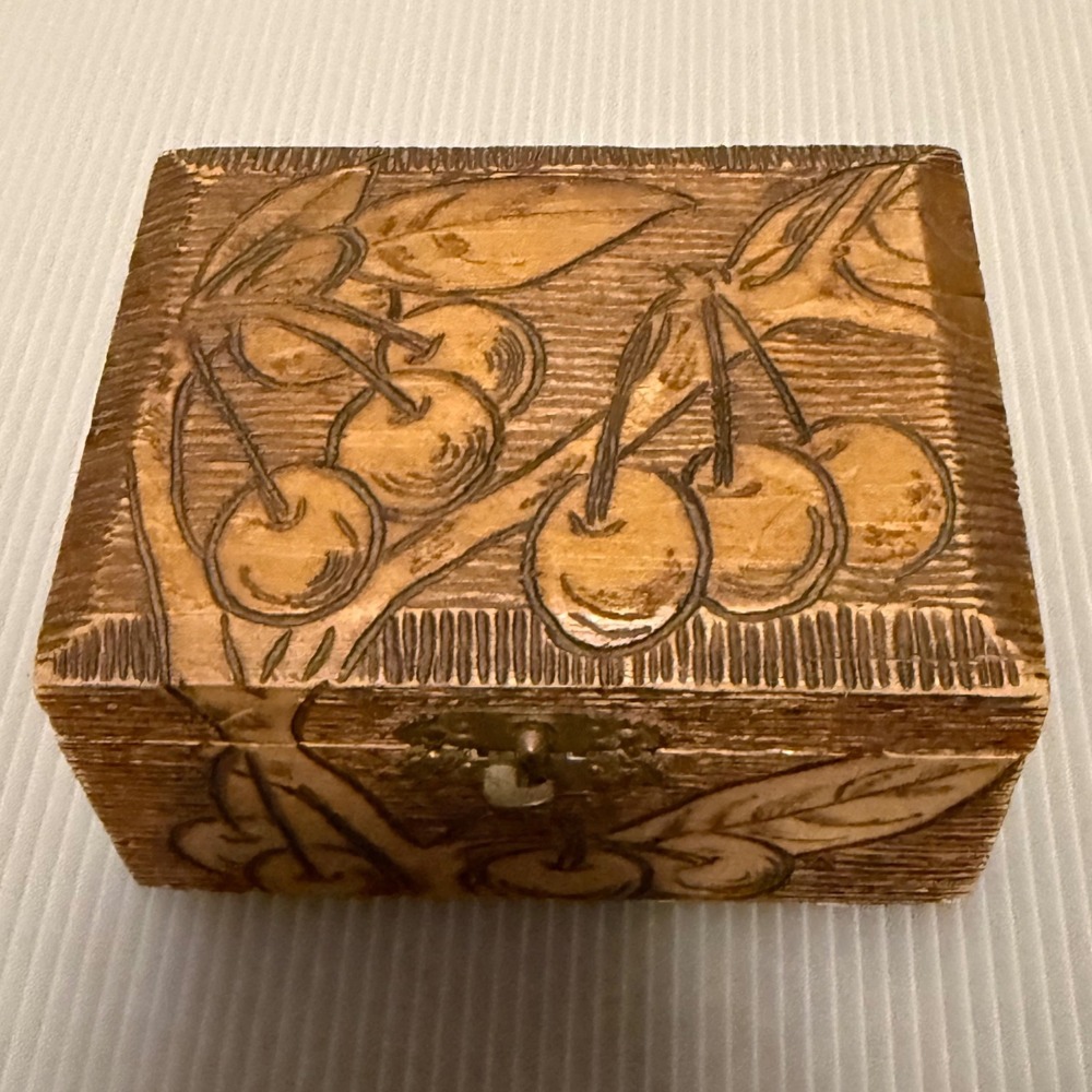 Pyroart Pyrography Trinket Box Small Brown Excellent Antique Wood Cherry Tree